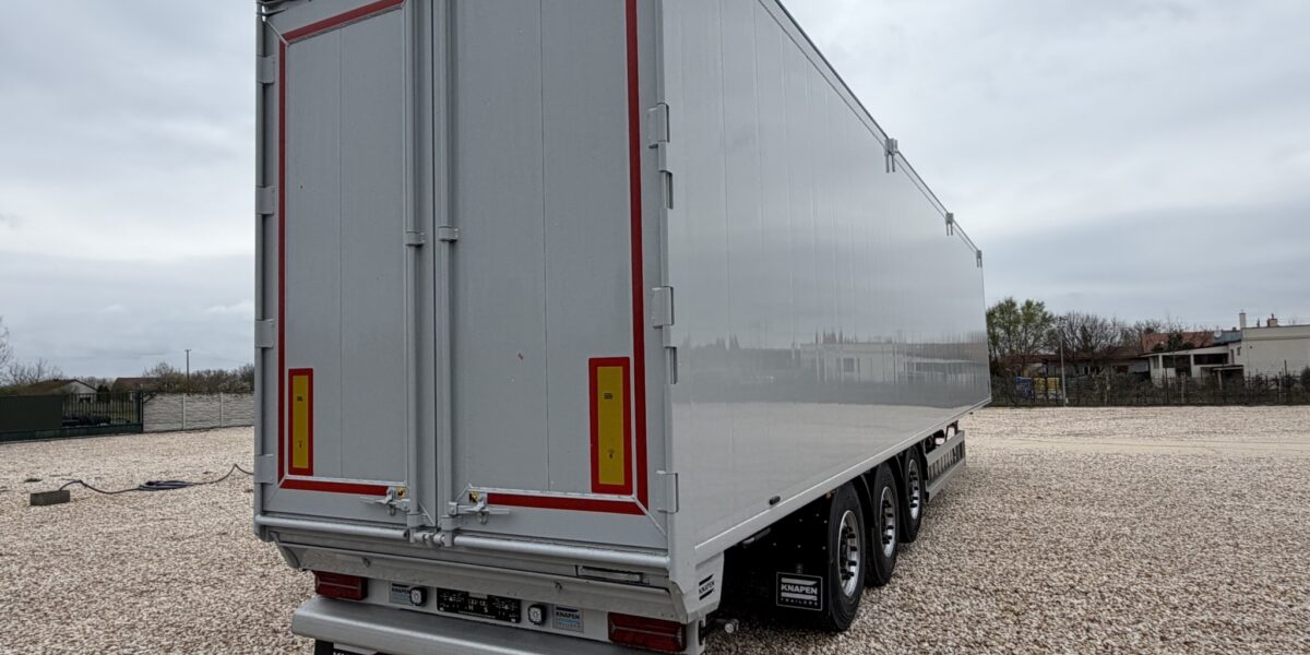 euro3-vehicle-2023 Mercedes-Benz E220d 4Matic, AMG Line, Burmester, MultiBeam LED, HeadUp, Kamera, Vyh.volant,