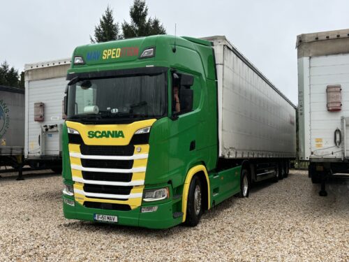 euro3-vehicle-C8 DB689 F EA3 F 4 A8 C 9946 15 B337 D0420 B