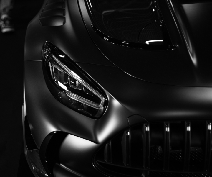 Predaj a dovoz prémiových vozidiel