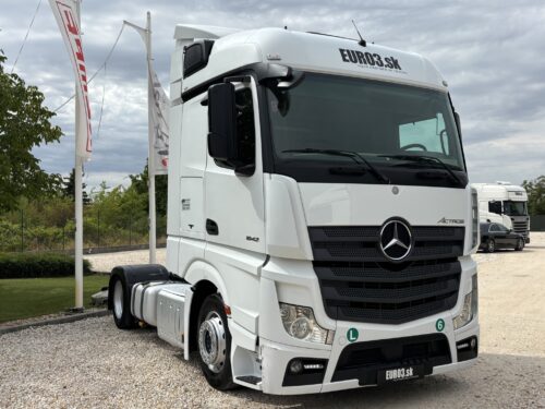 euro3-vehicle-2015 Mercedes-Benz Actros 1842 , Mega, StreamSpace kabína, 588.587 km