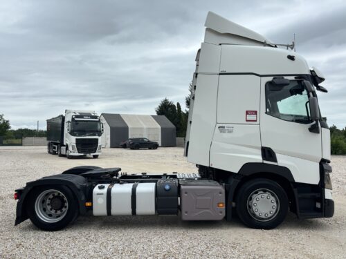 euro3-vehicle-2017-renault-t-460-lowdeck-comfort-cab-841-465km