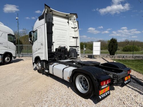 euro3-vehicle-2018-volvo-fh500-euro6-lowdeck-parkcool-829-804km
